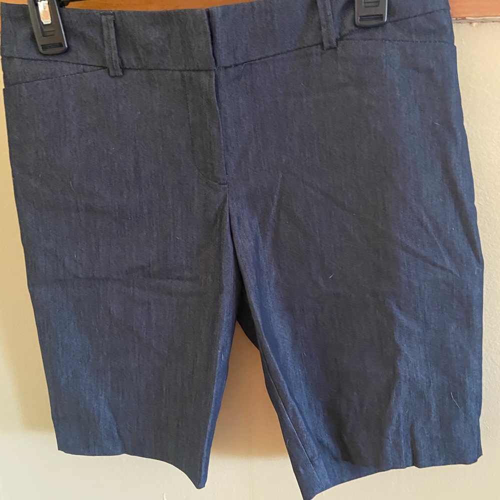 Apt 9 dark blue Bermuda shorts
